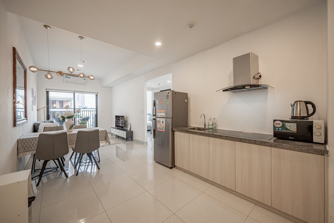 Bếp đầy đủ thiết bị nấu nướng